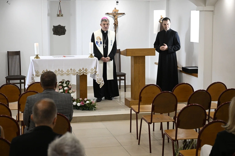 Poświęcenie ośrodka w Ostrowcu