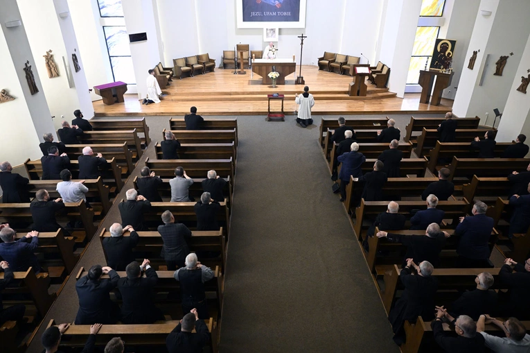 Konferencje rejonowe dla duchowieństwa