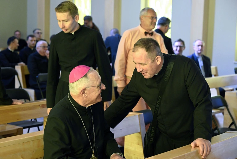 Konferencje rejonowe dla duchowieństwa