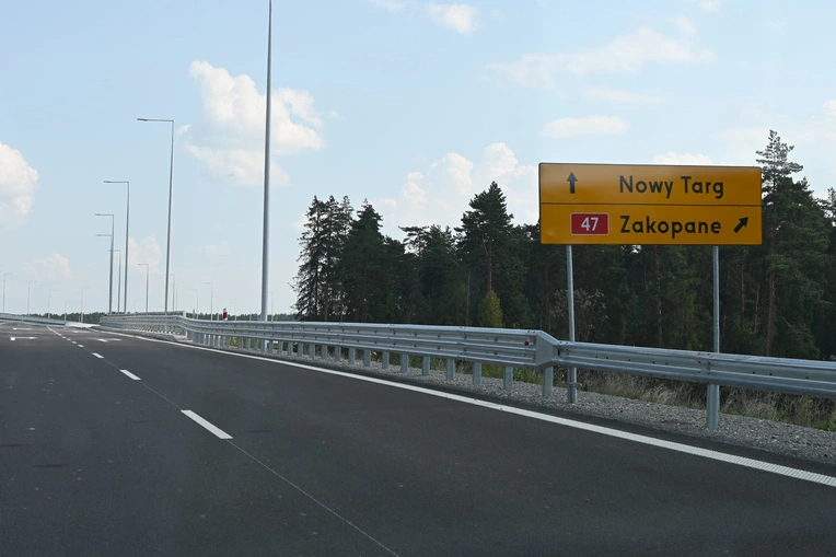 Jedziemy nową zakopianką