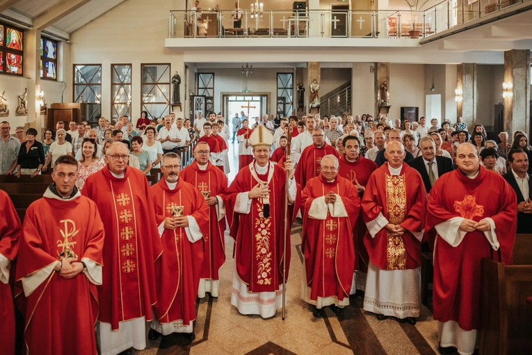 Srebrny jubileusz parafii pw. bł. Edmunda Bojanowskiego i św. Antoniego Padewskiego w Rumi