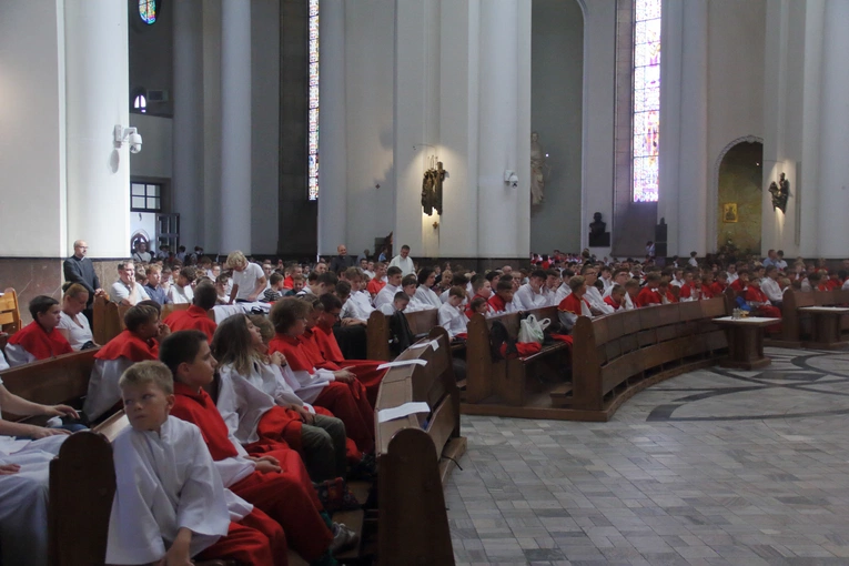 Pielgrzymka ministrantów do katedry Chrystusa Króla