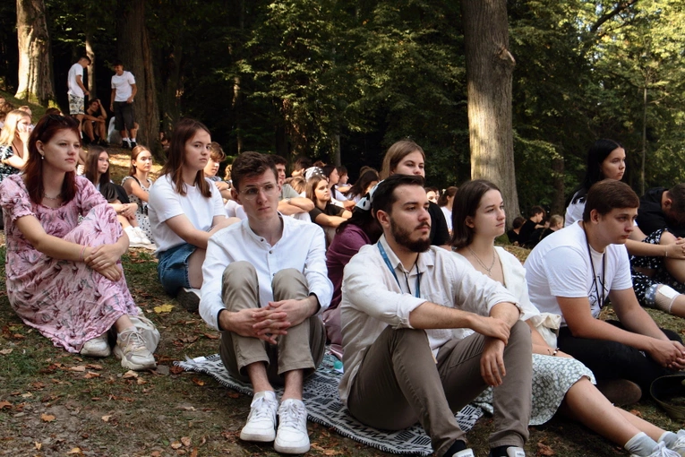 #Rekiodziękczynienie 2024 i błogosławieństwo nowych animatorówi moderatorów Ruchu Światło-Życie