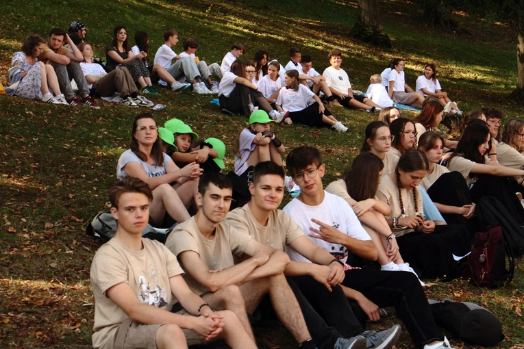 #Rekiodziękczynienie 2024 i błogosławieństwo nowych animatorówi moderatorów Ruchu Światło-Życie