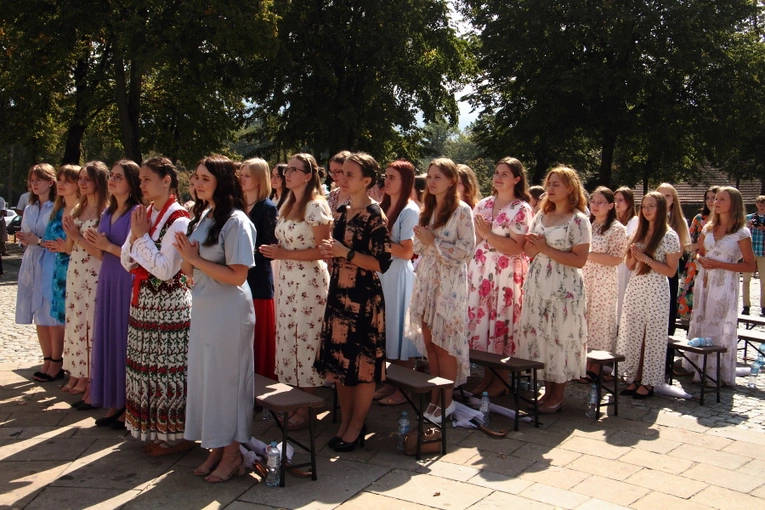 #Rekiodziękczynienie 2024 i błogosławieństwo nowych animatorówi moderatorów Ruchu Światło-Życie