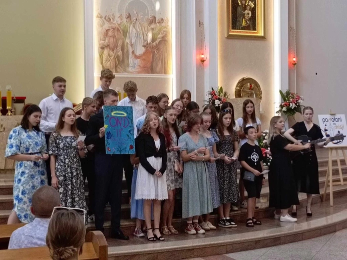 Oazowicze przybyli do Matki dziękować