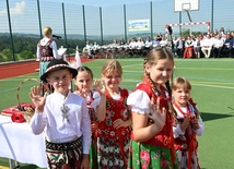 Czerwienne Dolne. Naszej szkole marzyły się zmiany...