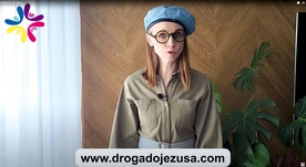 Ewangelię komentują duchowni i świeccy,  osoby znane z telewizji i rodzice, wśród nich  jest m.in. ciocia Ewelina  z „Ziarna”