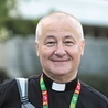 Bp Artur Ważny dla „Gościa”: Młodych porywa propozycja świata. Ale ciągle wierzę, że Kościół może im dać to, czego potrzebują