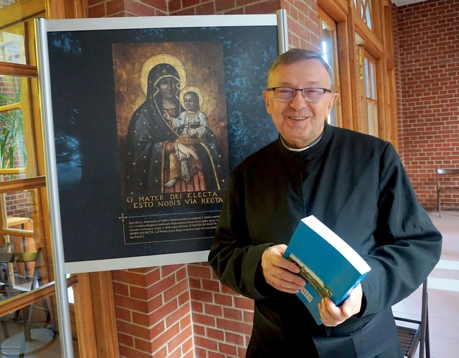 Zzakonnik jest wdzięczny, że przez całe życie przebywał tam, gdzie czczono słynne maryjne obrazy.