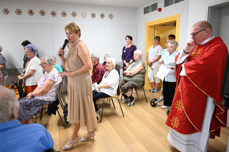 Poświęcenie kaplicy bł. Alojzego Ligudy w DPS w Opolu