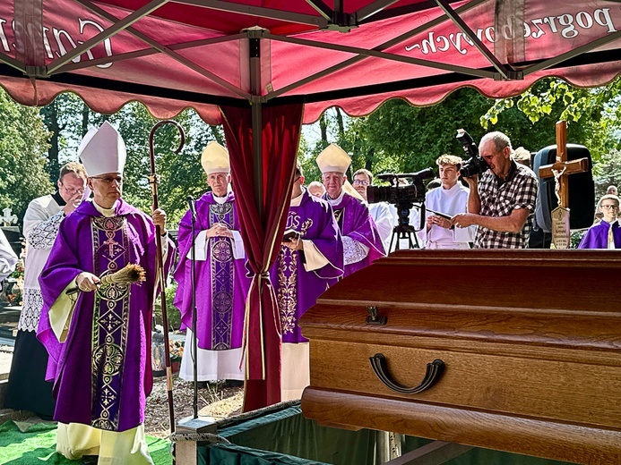 Pogrzeb ks. Krzysztofa Moszumańskiego