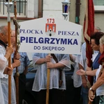 Płock. Wyjście pielgrzymki do Skępego