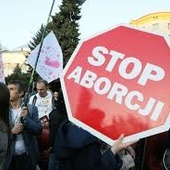 Aborcja poza etyką i prawem?