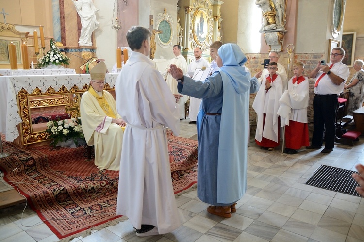 Gościęcin. Wieczyste śluby pustelnicze