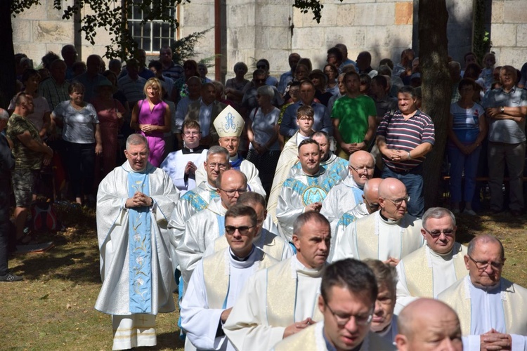 25 lat od koronacji obrazu maryjnego w Czarnej koło Końskich 