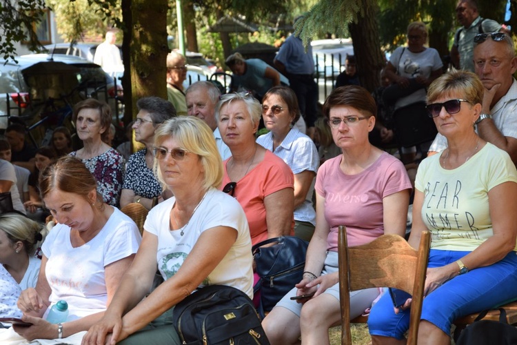 25 lat od koronacji obrazu maryjnego w Czarnej koło Końskich 