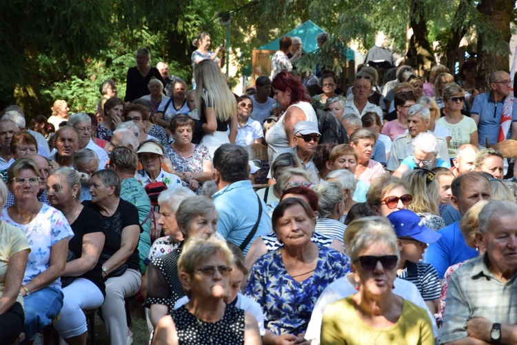 25 lat od koronacji obrazu maryjnego w Czarnej koło Końskich 