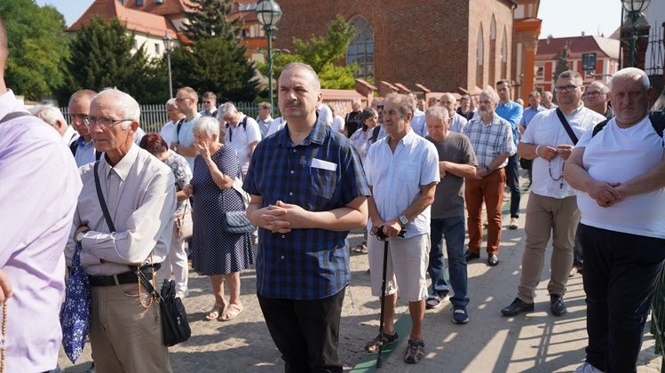 Dzień skupienia nadzwyczajnych szafarzy Komunii Świętej