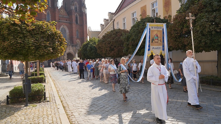 Dzień skupienia nadzwyczajnych szafarzy Komunii Świętej