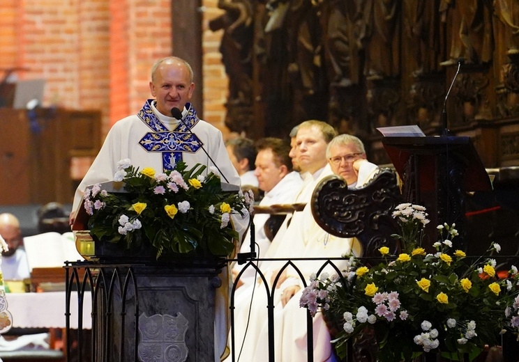 Dzień skupienia nadzwyczajnych szafarzy Komunii Świętej