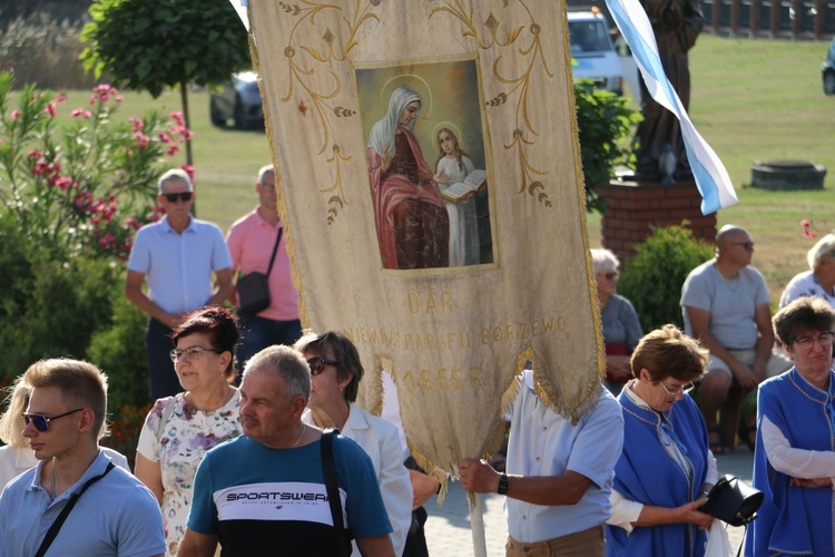 Skępe. Wejście pielgrzymek