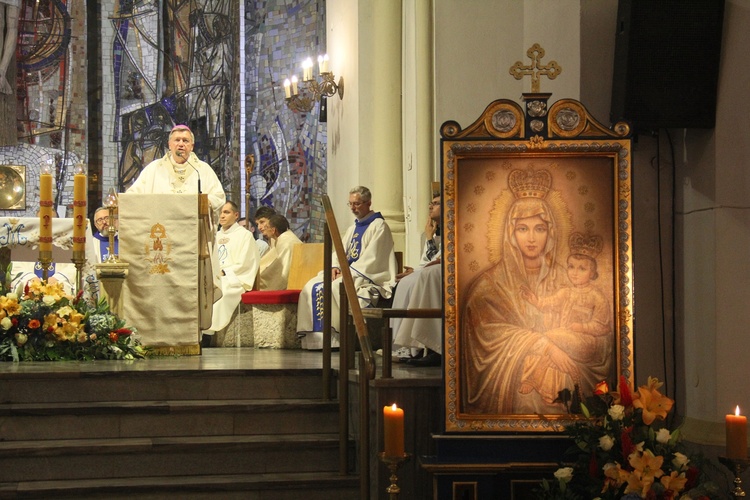 30. rocznica koronacji obrazu Matki Bożej Łaskawej w parafii pw. św. Karola Boromeusza