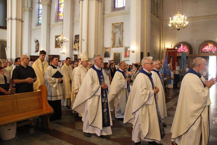 30. rocznica koronacji obrazu Matki Bożej Łaskawej w parafii pw. św. Karola Boromeusza