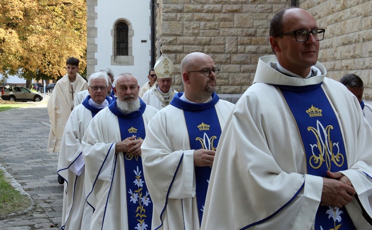 30. rocznica koronacji obrazu Matki Bożej Łaskawej w parafii pw. św. Karola Boromeusza