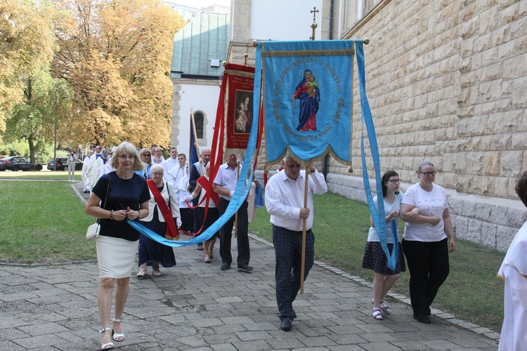 30. rocznica koronacji obrazu Matki Bożej Łaskawej w parafii pw. św. Karola Boromeusza