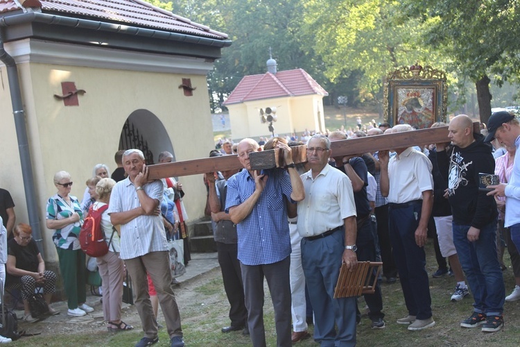 32. Pielgrzymka Rodzin do Kalwarii Zebrzydowskiej - Droga Krzyżowa