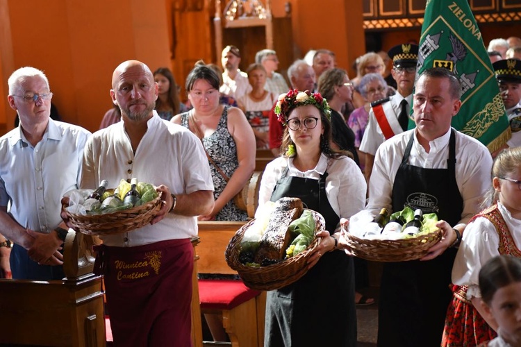 Modlitwa za winiarzy i mieszkańców na początek Winobrania 