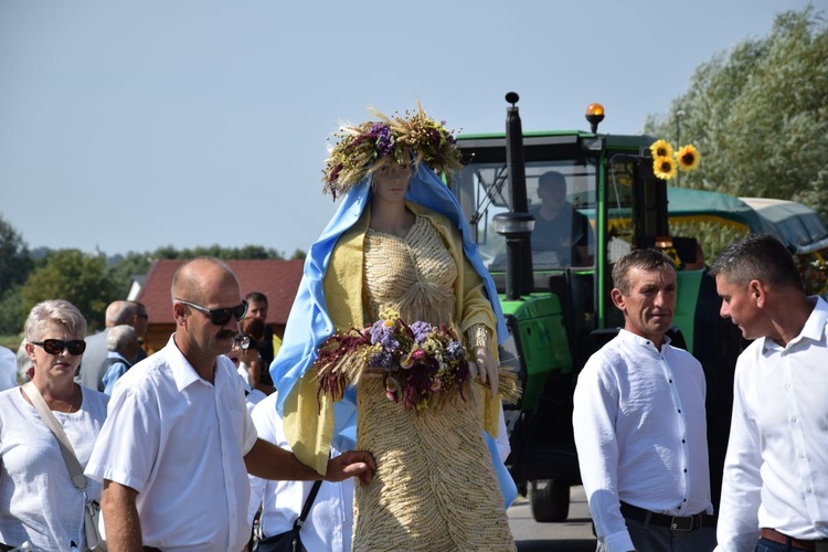 Dożynki diecezjalne w Kałkowie-Godowie