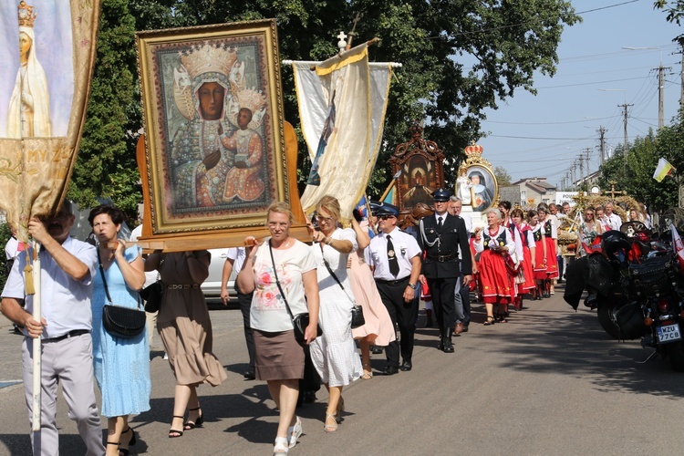 Żuromin. Odpust i dożynki