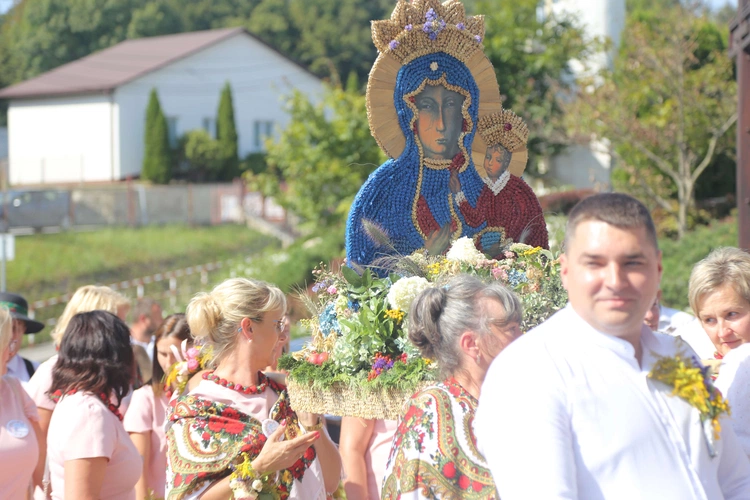 Dożynki gminy Trzciana
