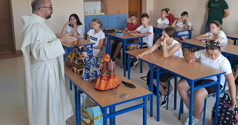 Ciche-Kamerun. Szkoła życia