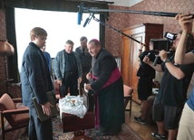 „Znak sprzeciwu”. Powstaje film o uczniach z Włoszczowy, którzy 40 lat temu stanęli w obronie krzyży