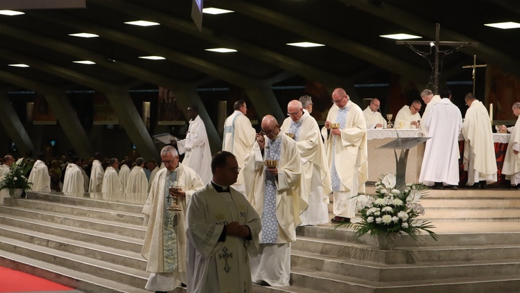 Pielgrzymka chorych do Lourdes - cz.7