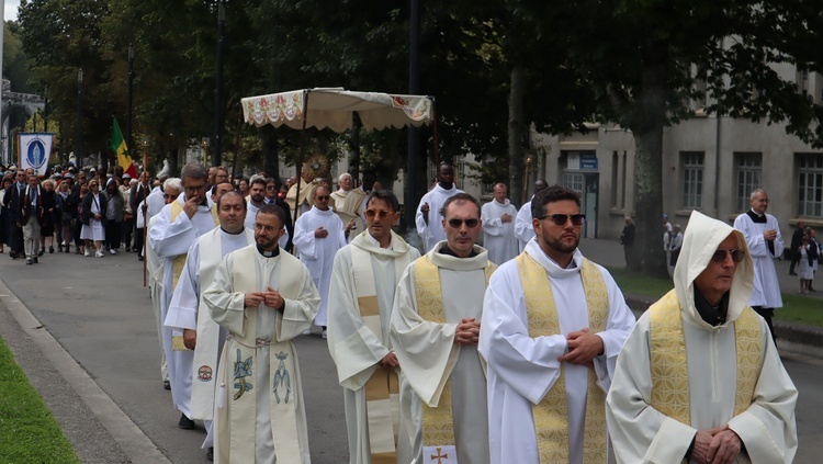 Pielgrzymka chorych do Lourdes - cz.7