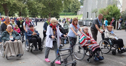 Pielgrzymka chorych do Lourdes - cz.7