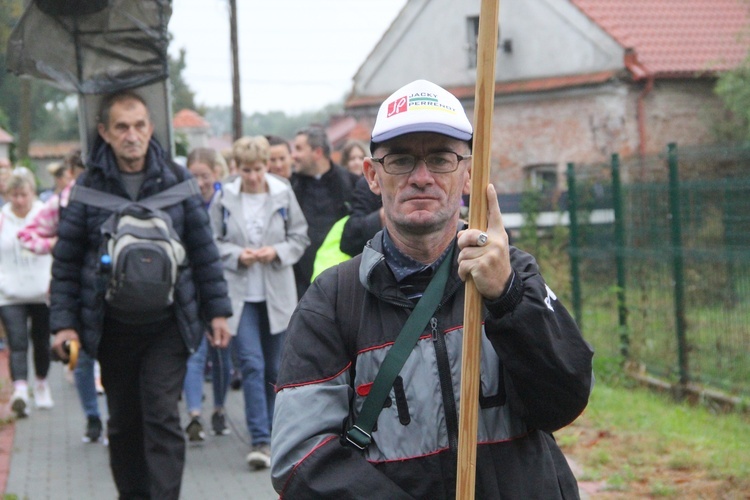 Piesza pielgrzymka z Radłowa do Odporyszowa