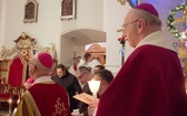 Nabożeństwo ze świecami na Górze Świętej Anny