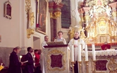 Nabożeństwo ze świecami na Górze Świętej Anny
