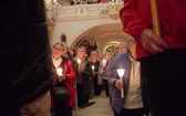 Nabożeństwo ze świecami na Górze Świętej Anny