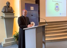 Abp Wojda do katechetów: KEP pracuje nad nowymi programami