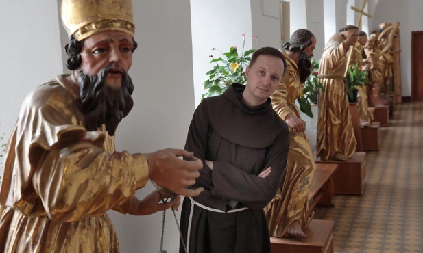 O. Czub OFM: Kult Jezusa Cierpiącego trwa tutaj od wieków