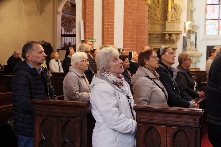 Msza św. z relikwiami św. Doroty i św. Stanisława w intencji powodzian