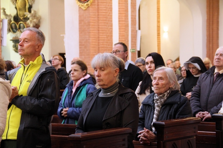 Msza święta z relikwiami św. Doroty i św. Stanisława w intencji powodzian