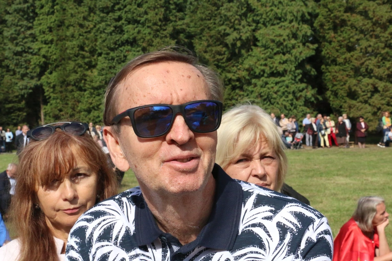 Odpust w opactwie cystersów w Mogile ku czci Podwyższenia Krzyża Świętego