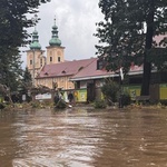 Bardzo źle to wygląda... Powódź u franciszkanów w Kłodzku